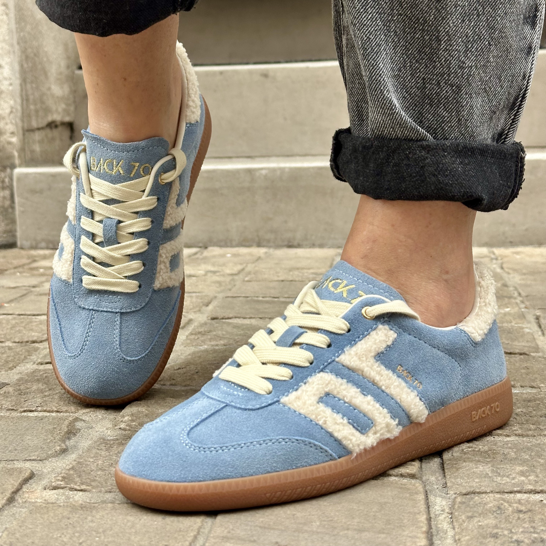 basket back 70 cloud 607 beige suede blue basket back 70 cloud 607 beige suede blue