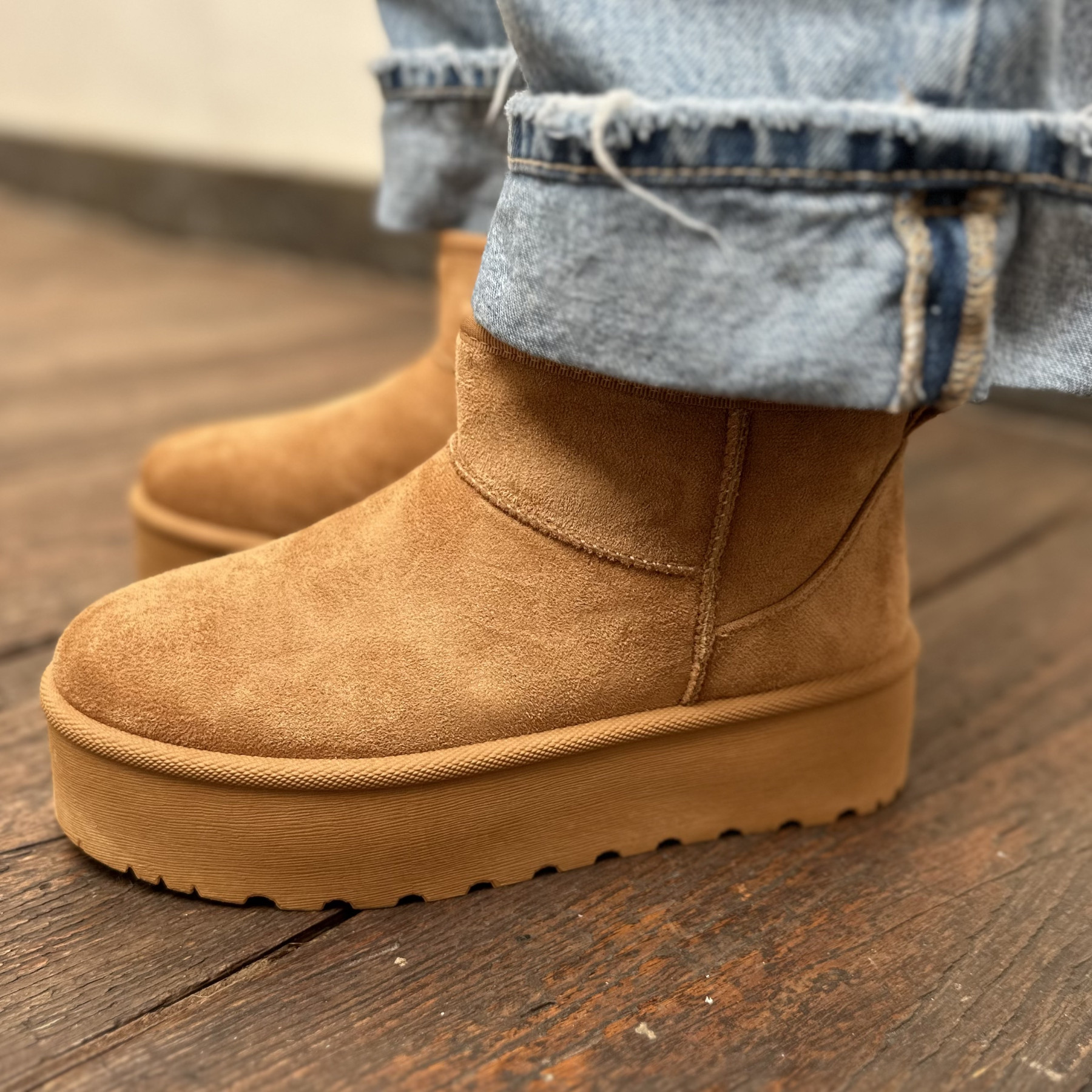 Boots imitation UGG camel a plateforme Zf-1