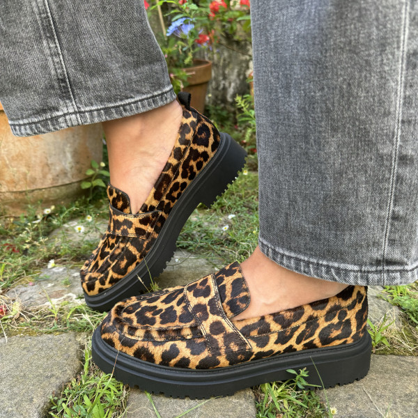 Chaussure mocassin hoff effet fourrure leopard