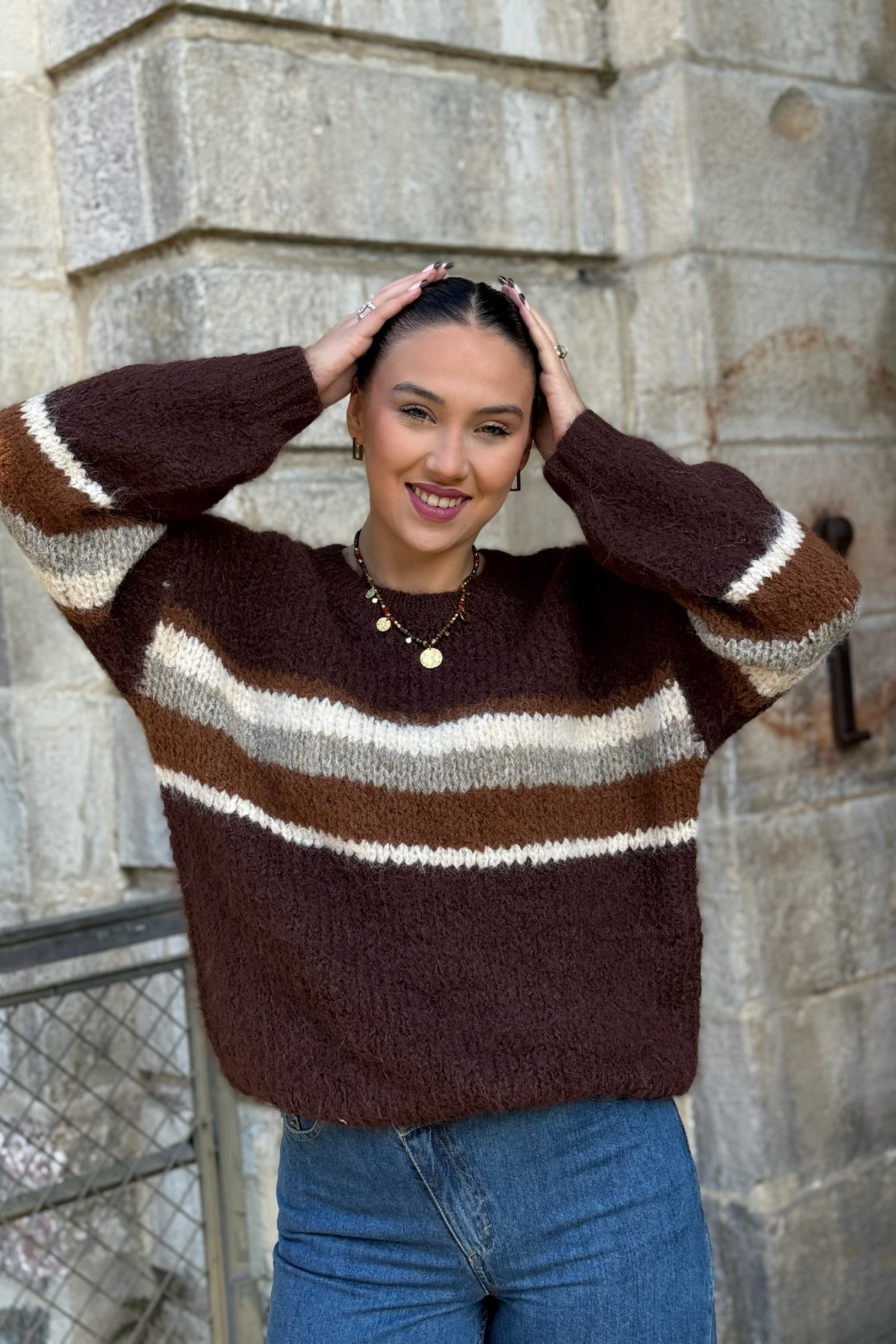 pull the korner en maille marron a rayure horizontales sweater 3802 pull the korner en maille marron a rayure horizontales sweater 3802