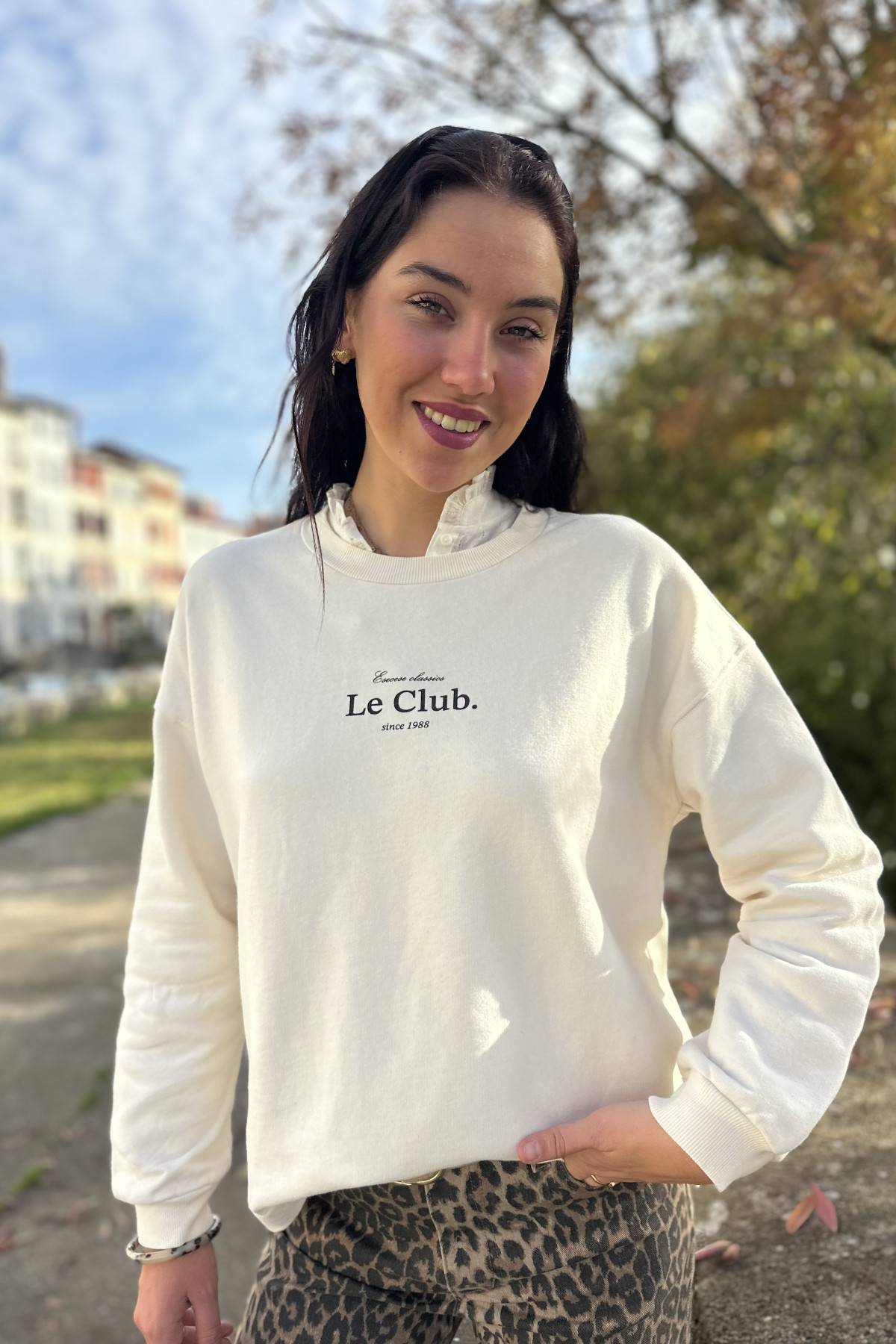 Sweat pull en coton ese o ese avec écriture col rond écru FELPA